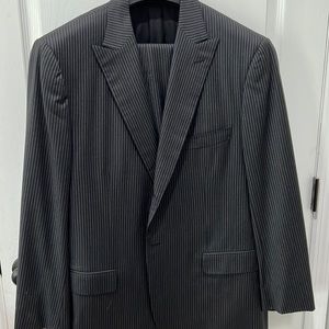 Isaia men’s two piece suit !